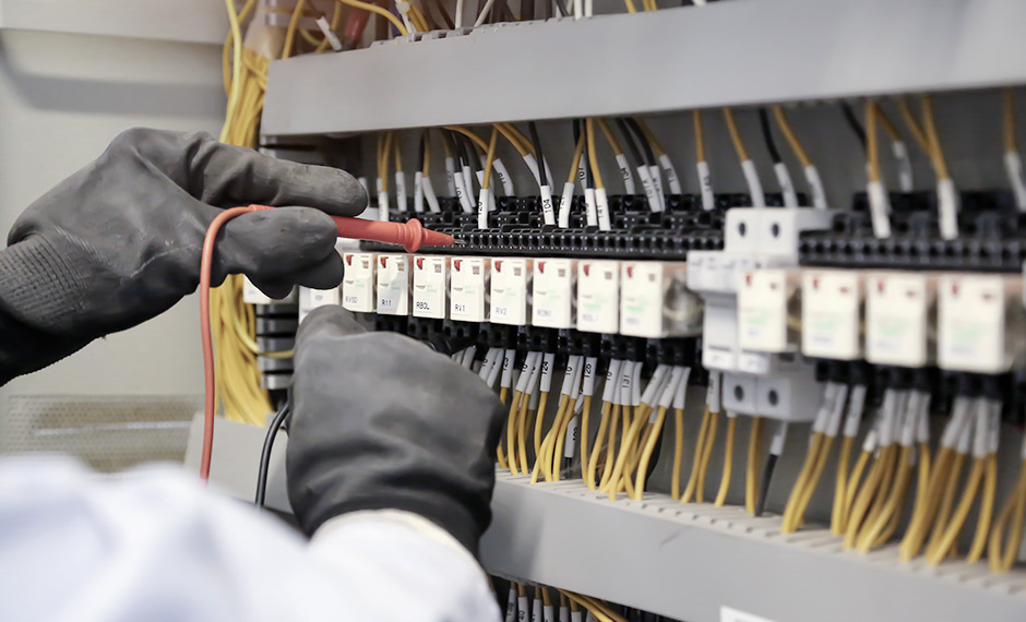 Manutenção e reparação de sistemas elétricos